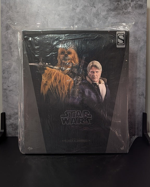 Hot Toys MMS376 Star Wars The Force Awakens Han Solo and Chewbacca Set