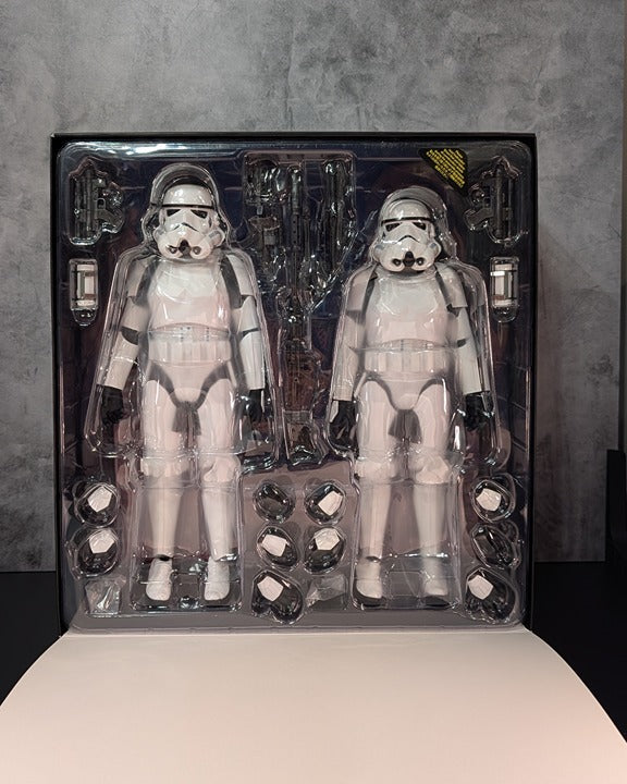 Hot Toys MMS268 Star Wars A New Hope Stormtroopers Set