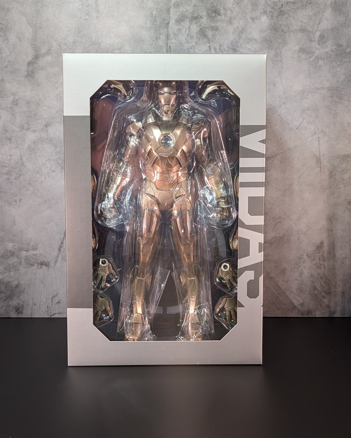 Hot Toys MMS208 Marvel Iron Man 3 - Iron Man Mark XXI Midas