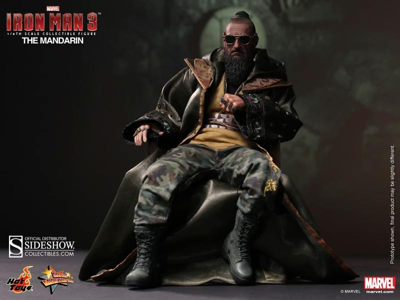 Hot Toys MMS211 Marvel Iron Man 3 The Mandarin