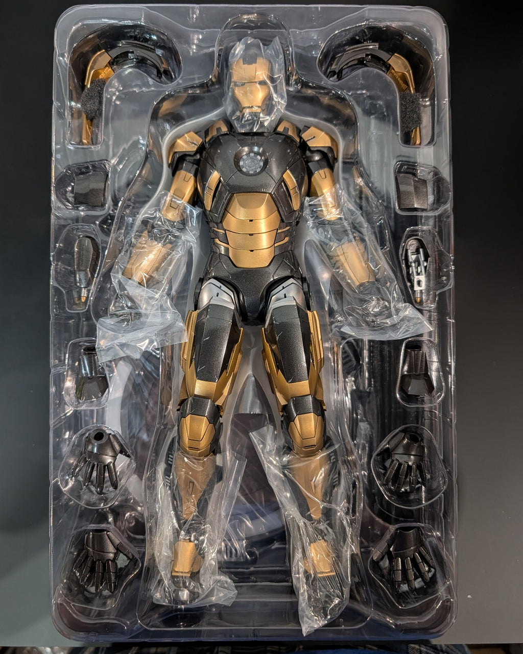 Hot Toys MMS248 Marvel Iron Man 3 - Iron Man Mark XX Python