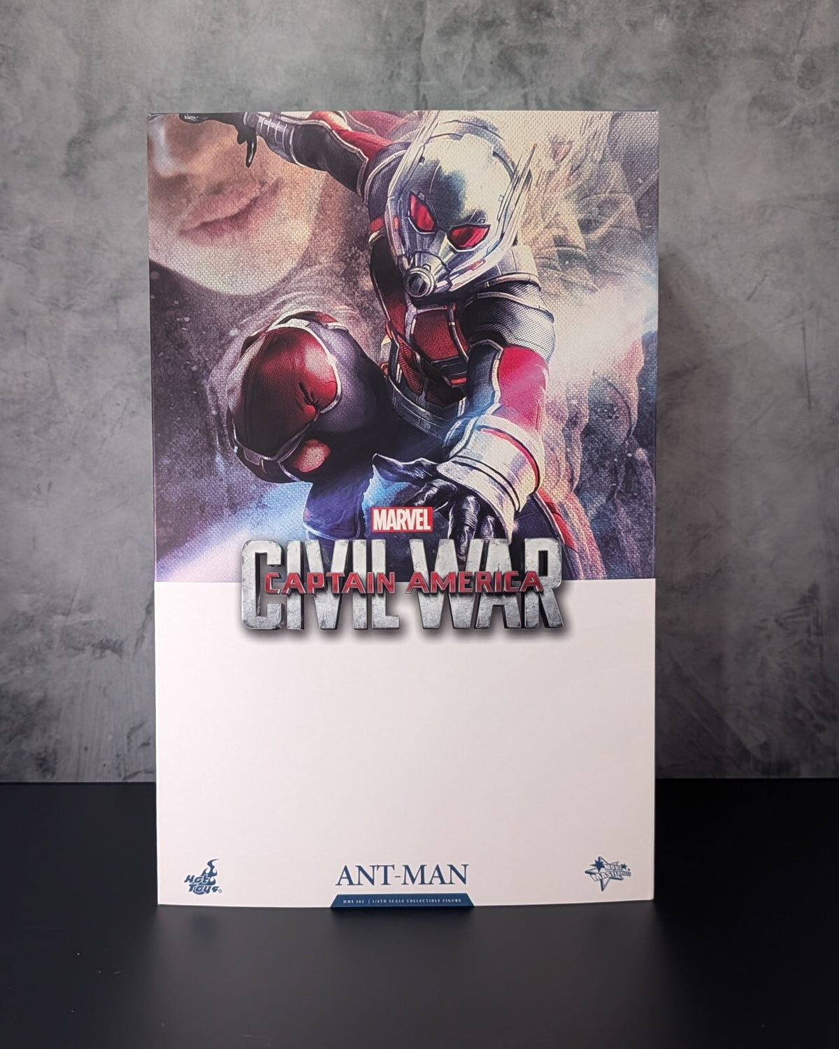 Hot Toys MMS362 Marvel Captain America Civil War Ant-Man