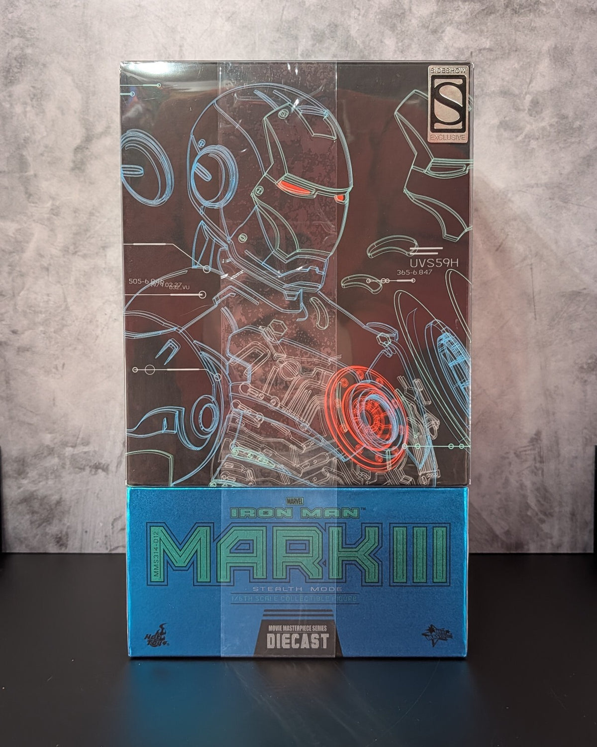 Hot Toys MMS314-D12 Marvel Avengers Iron Man Mark II Stealth Mode Version