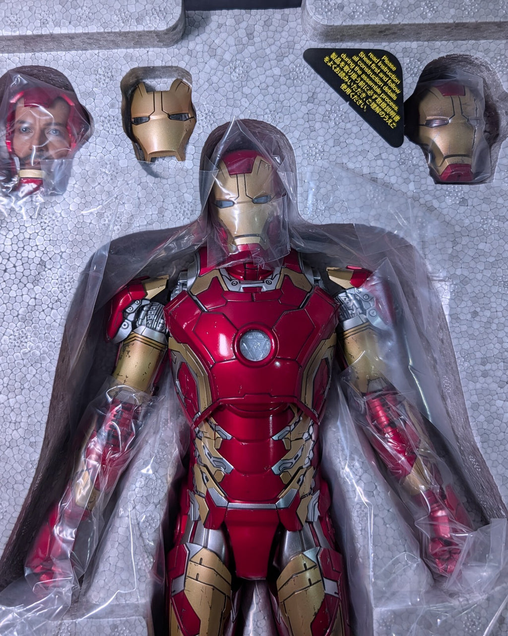 Hot Toys MMS278 Marvel Avengers AOU Iron Man Mark XLIII