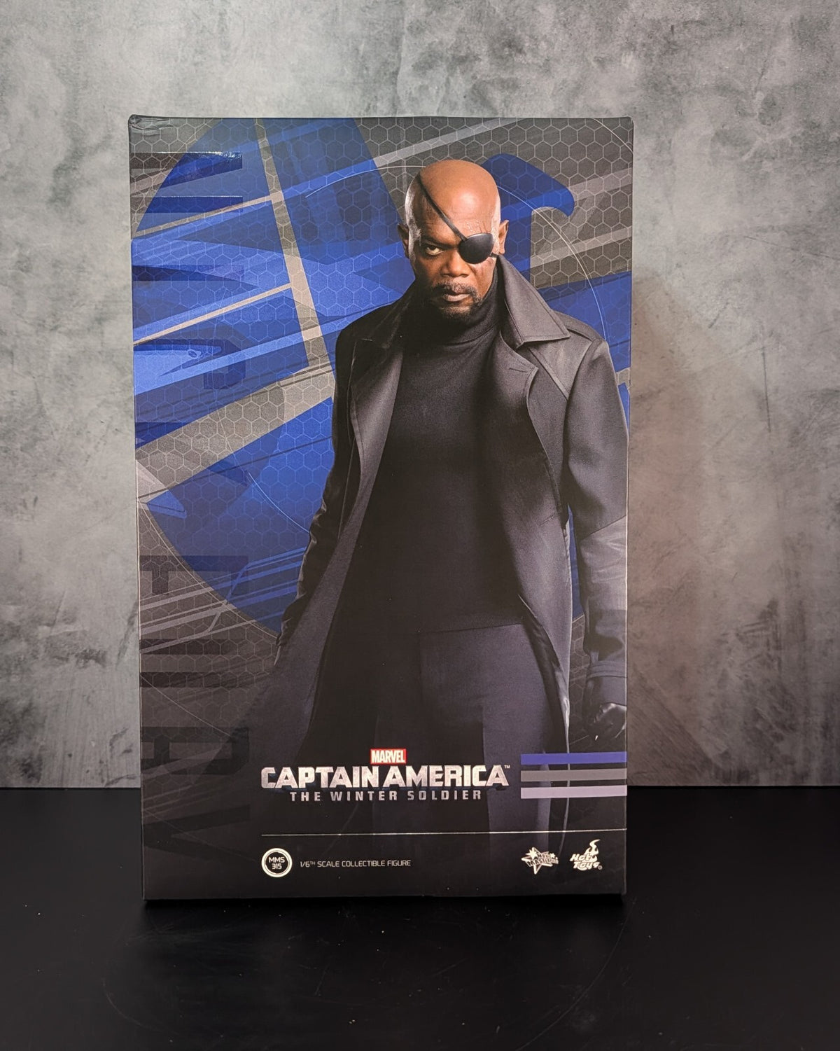 Hot Toys MMS315 Marvel Captain America Winter Soldier Nick Fury