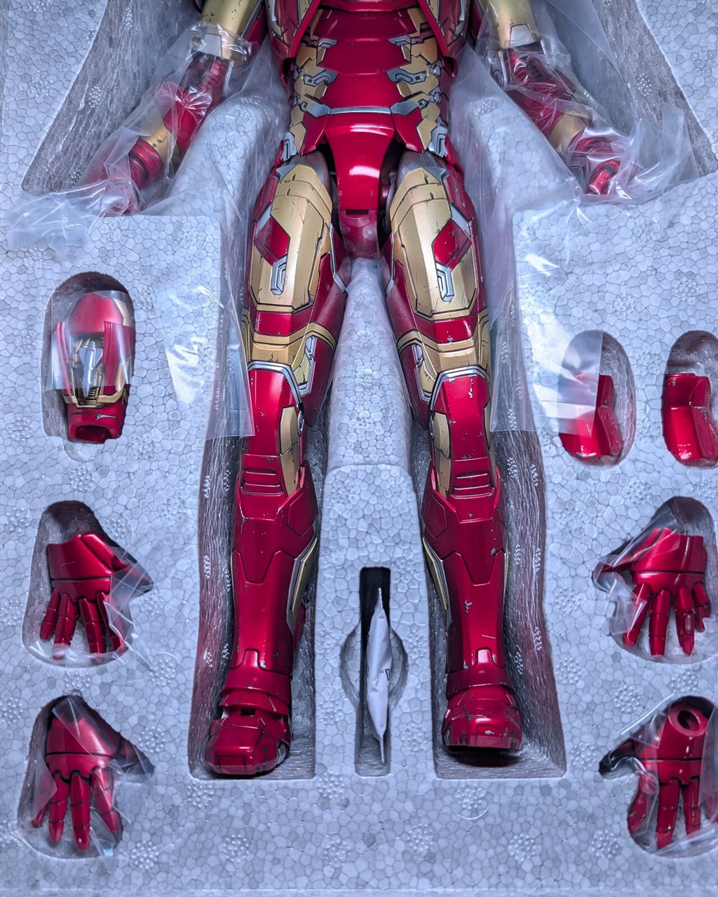 Hot Toys MMS278 Marvel Avengers AOU Iron Man Mark XLIII