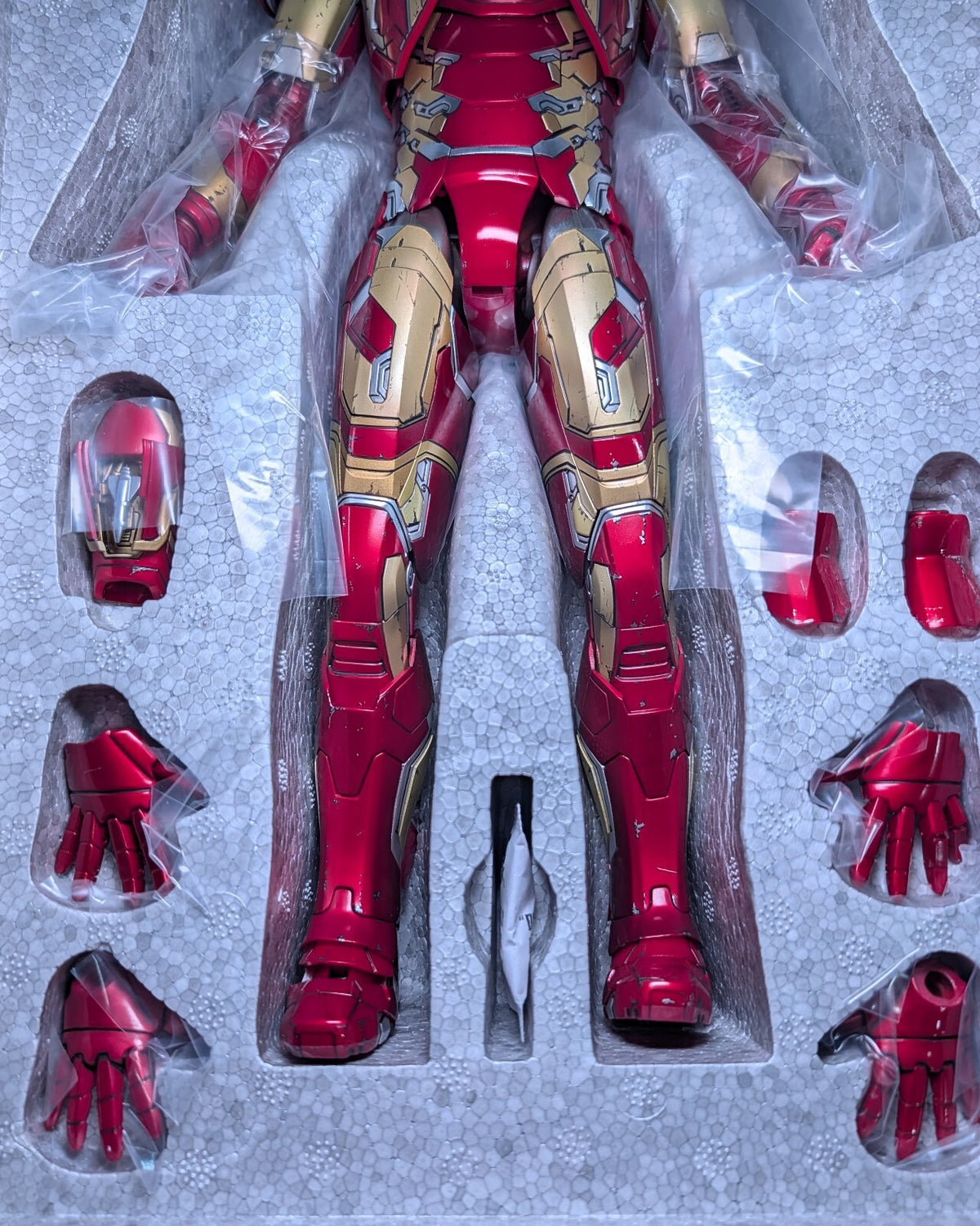 Hot Toys MMS278 Marvel Avengers AOU Iron Man Mark XLIII