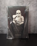 Hot Toys MMS316 Star Wars Force Awakens First Order Stormtrooper Squad Leader