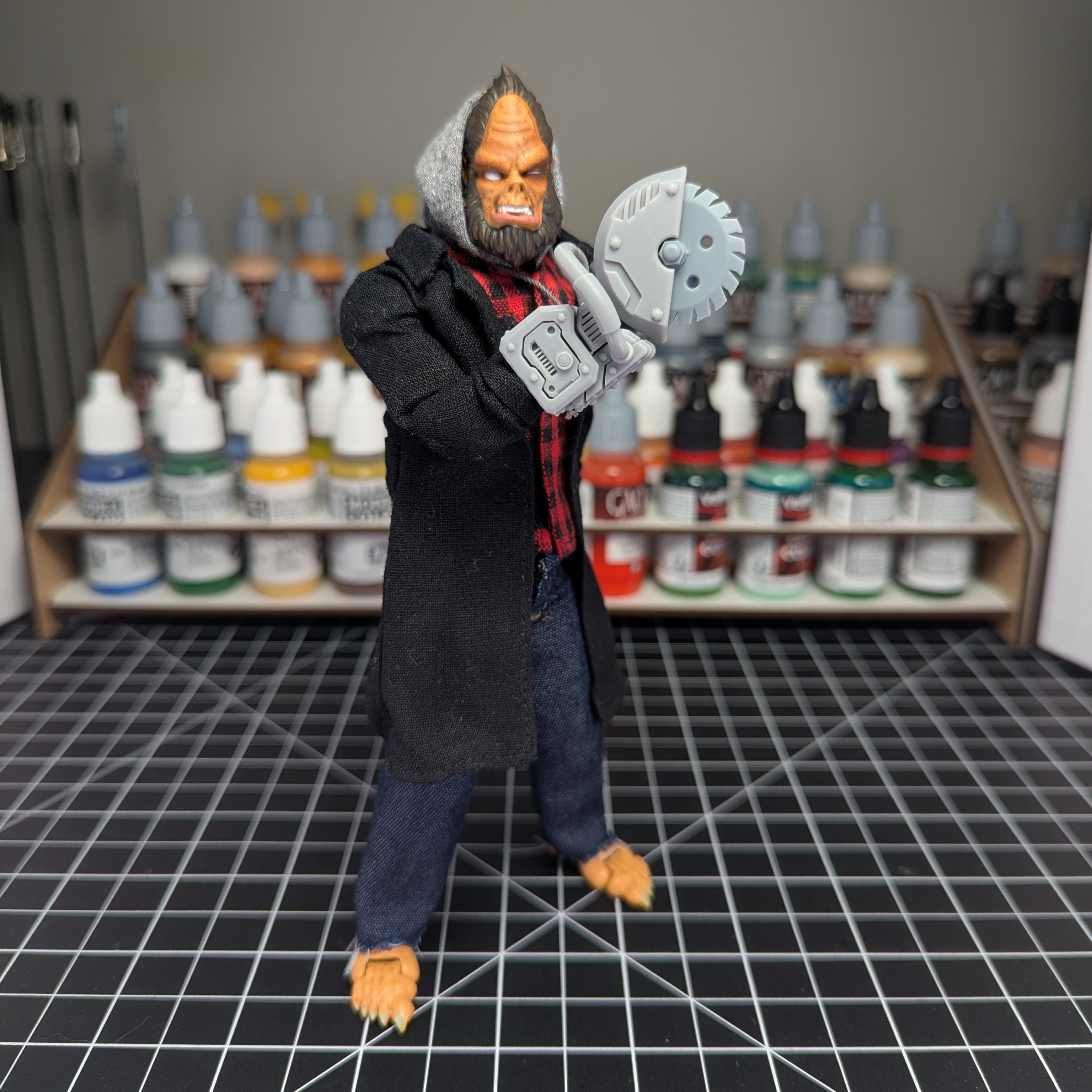 Odious Circular Saw Hand